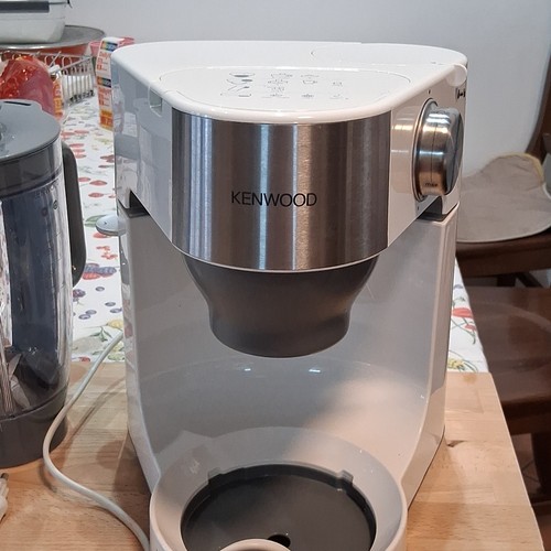 Kenwood km240 series - robot, da